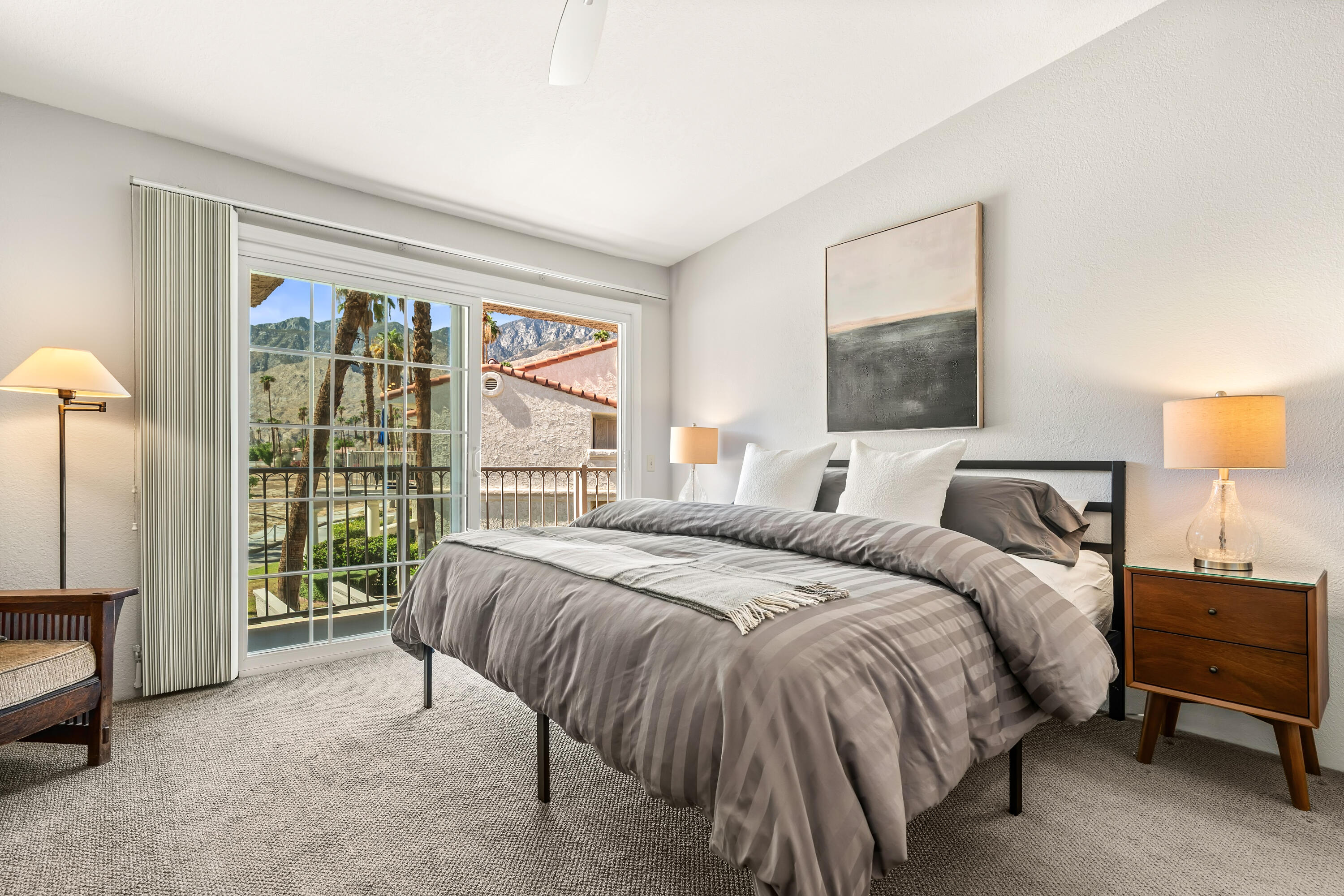 500 S Farrell DR Unit: F44