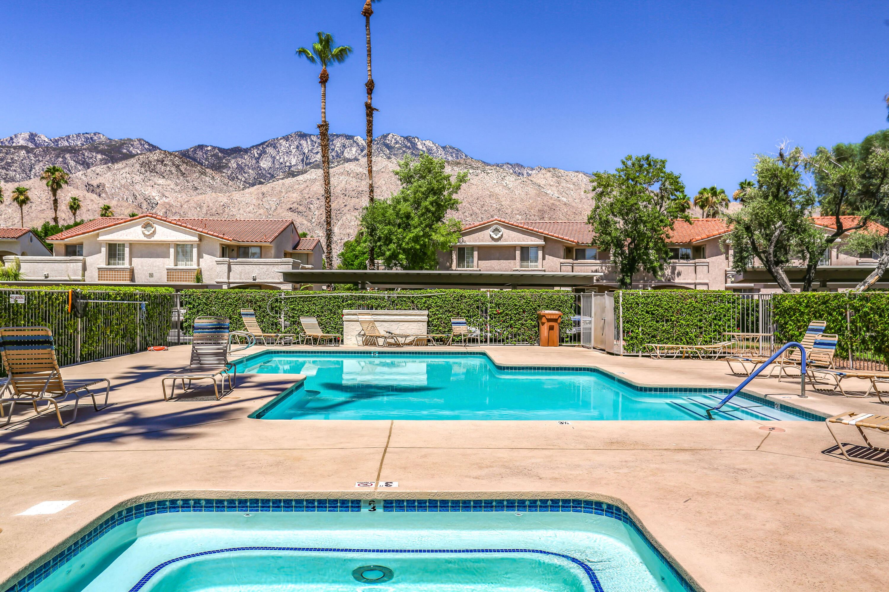 500 S Farrell DR Unit: F44