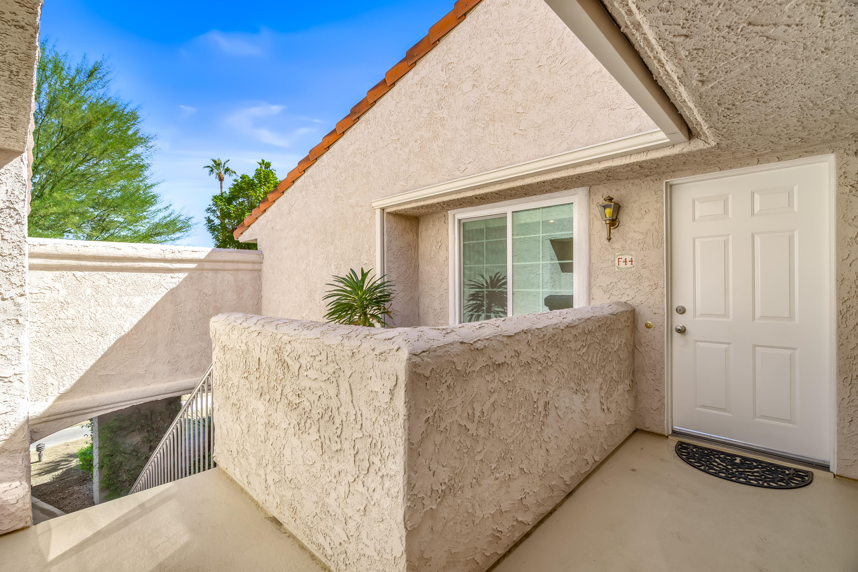 500 S Farrell DR Unit: F44