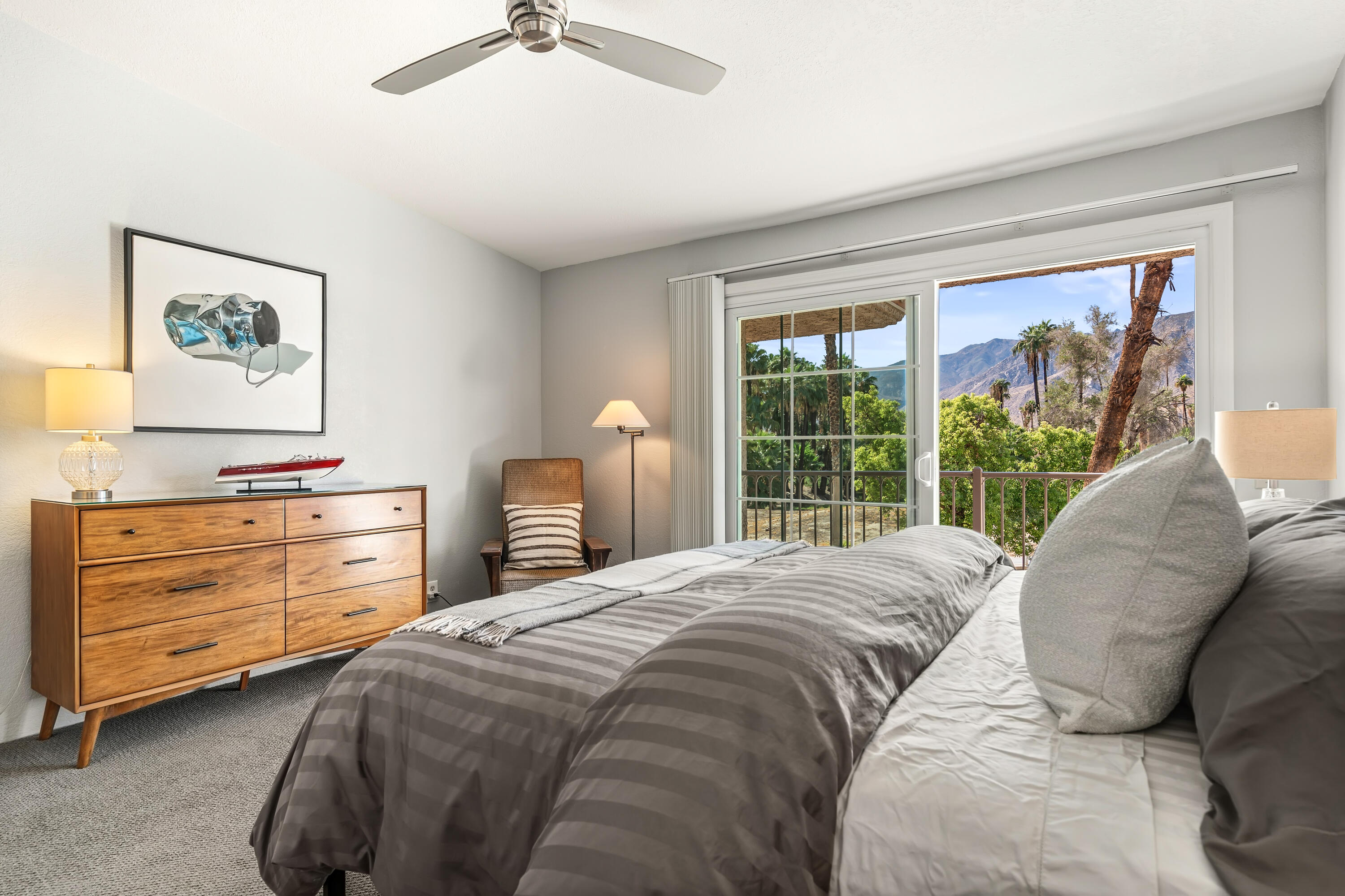 500 S Farrell DR Unit: F44