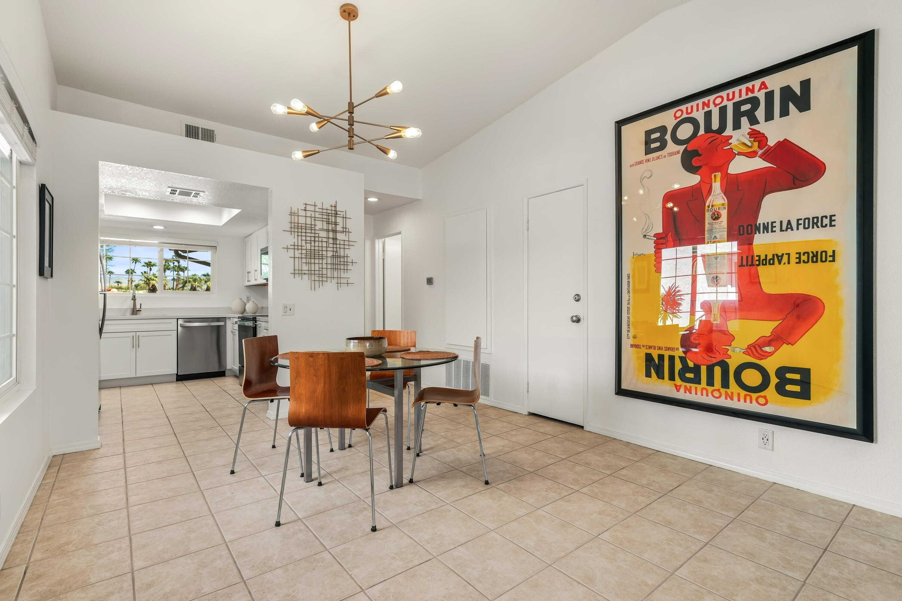 500 S Farrell DR Unit: F44