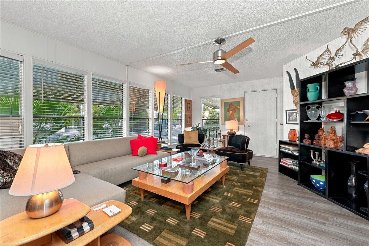 377 Andorra WAY