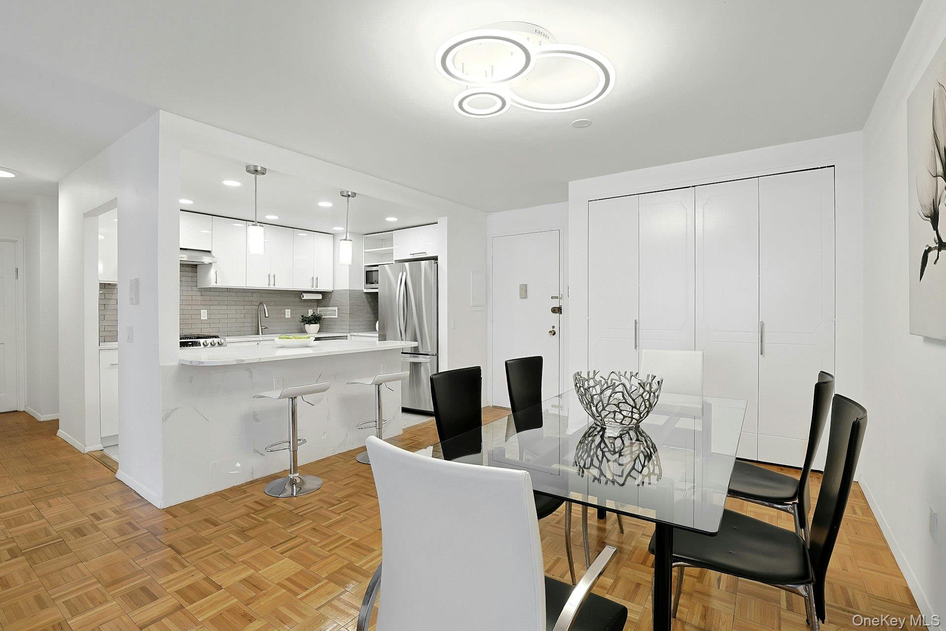 1270 North Avenue Unit: 3f