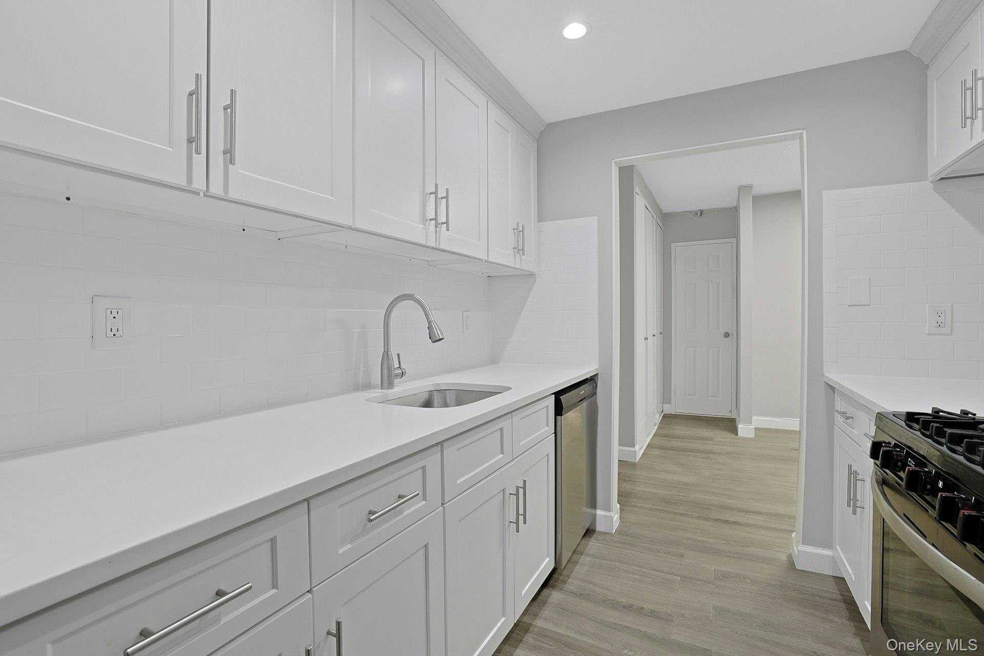 1270 North Avenue Unit: 1h