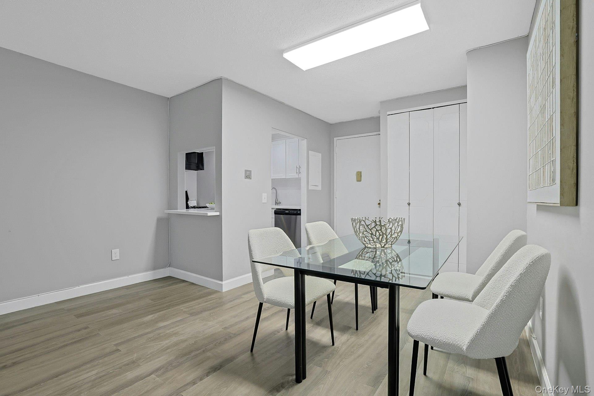 1270 North Avenue Unit: 1h