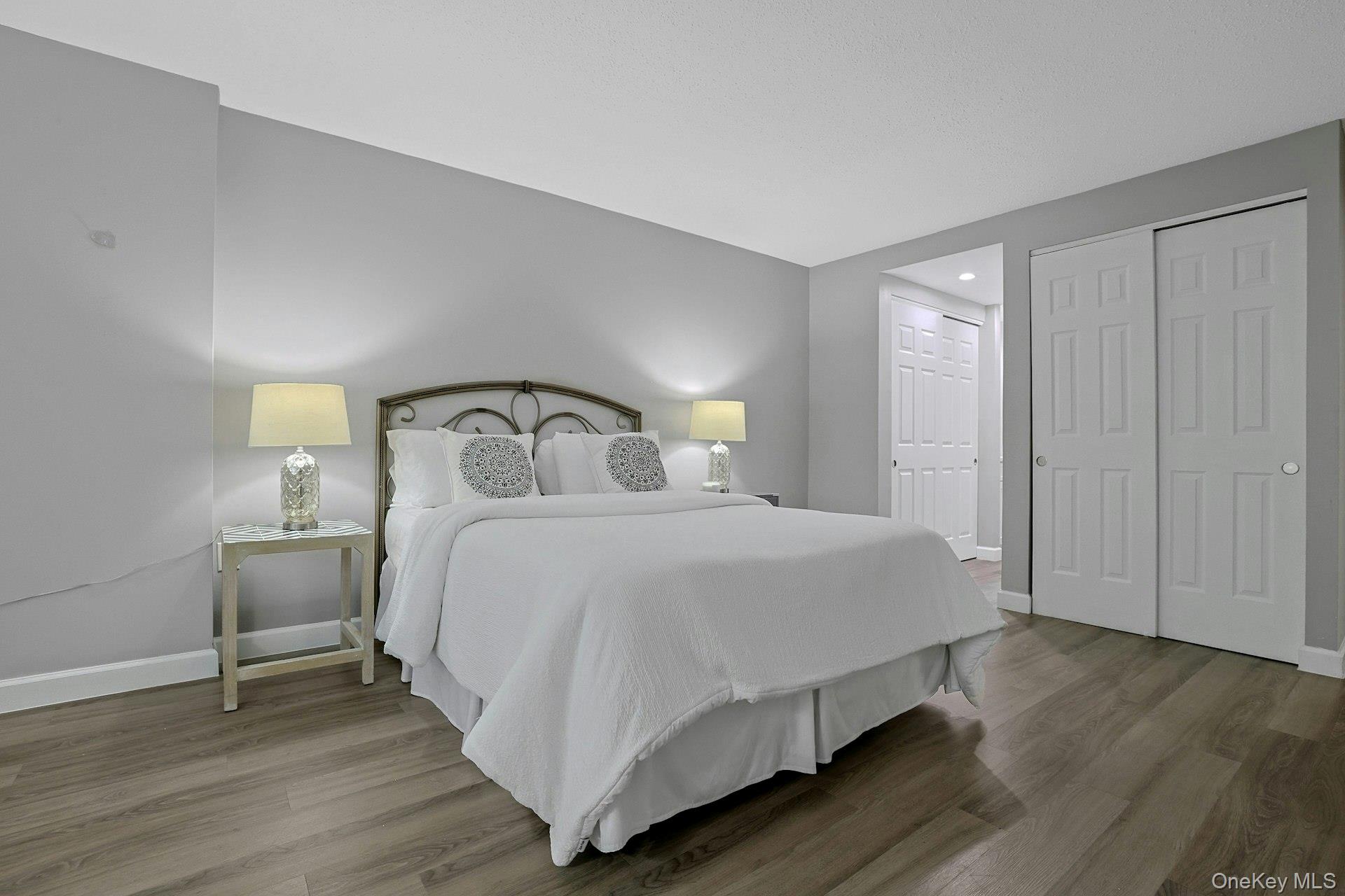 1270 North Avenue Unit: 1h