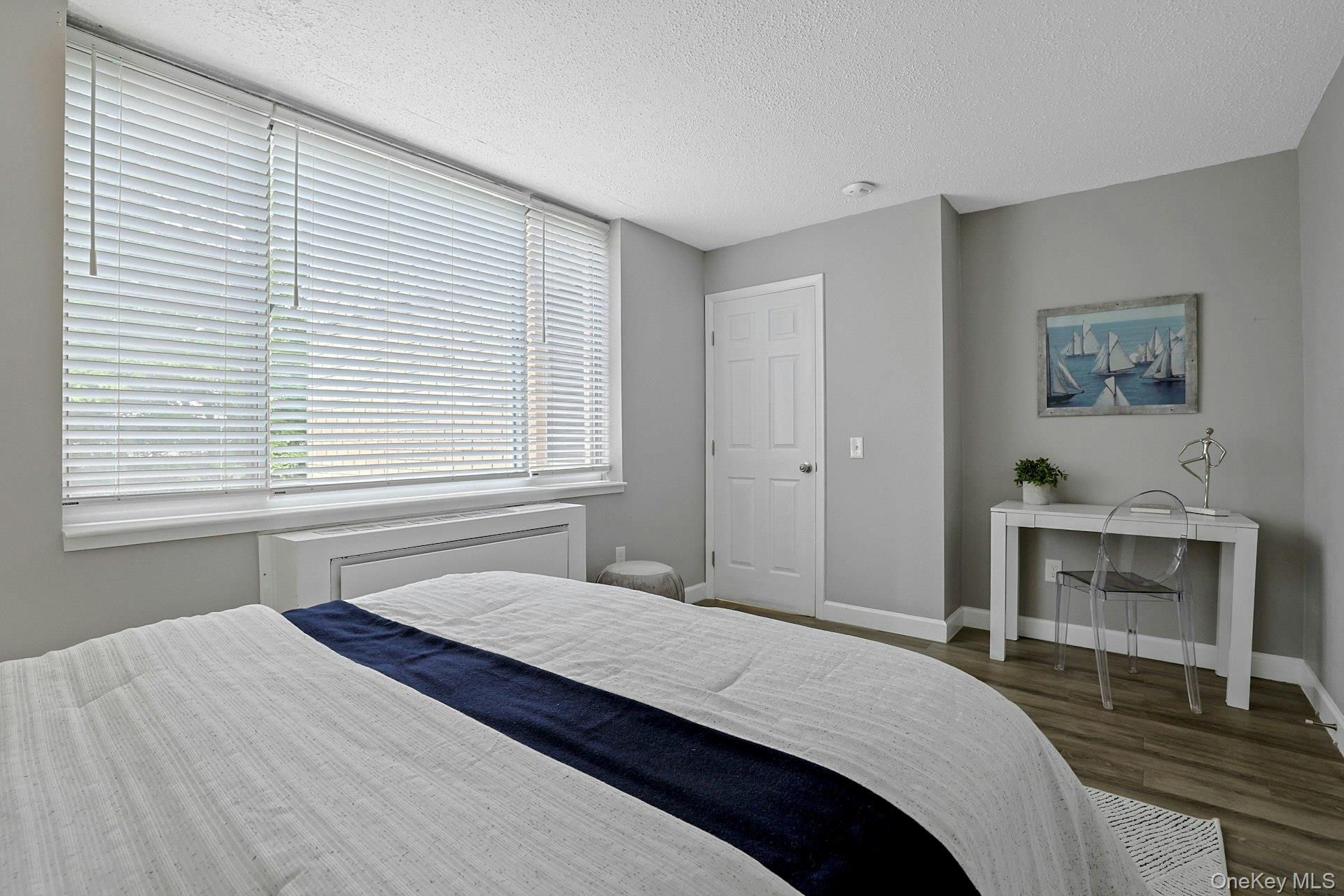 1270 North Avenue Unit: 1h