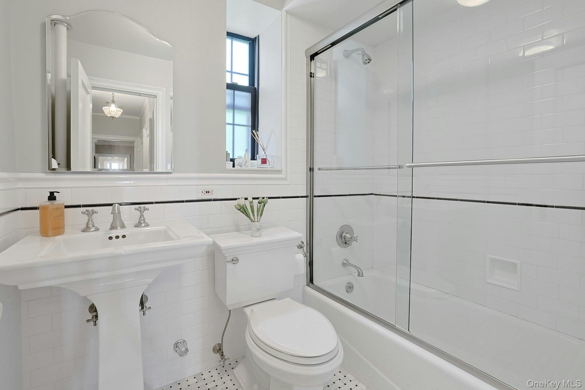 1273 North Avenue Unit: 5gh