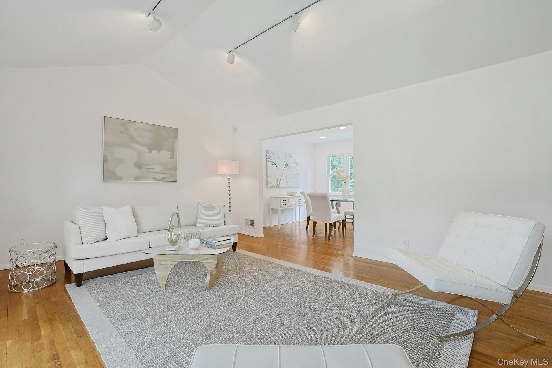 67 Belleau Avenue