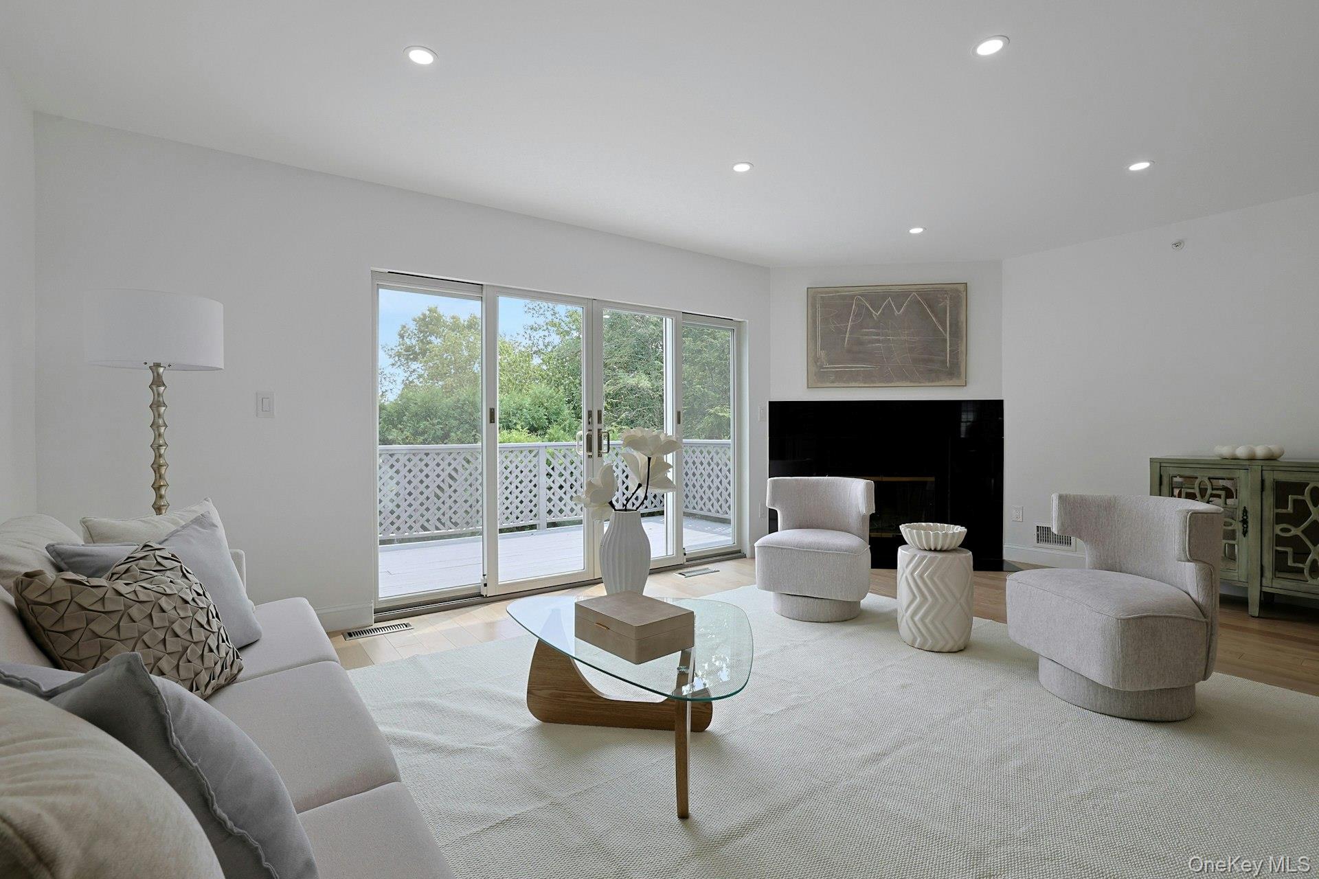 100 Brook Hills Circle Unit: 28B