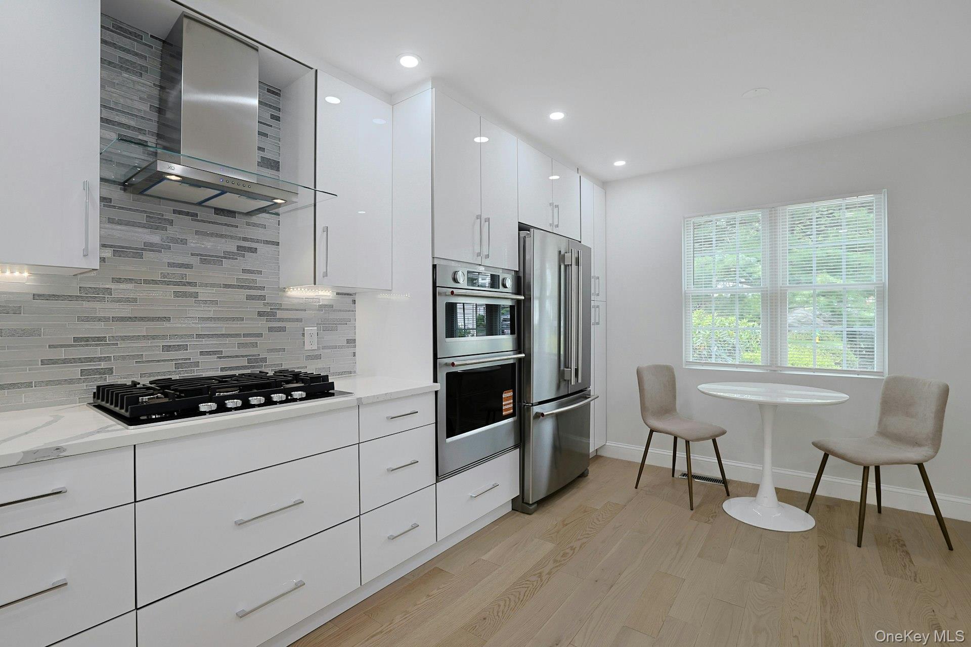 100 Brook Hills Circle Unit: 28B