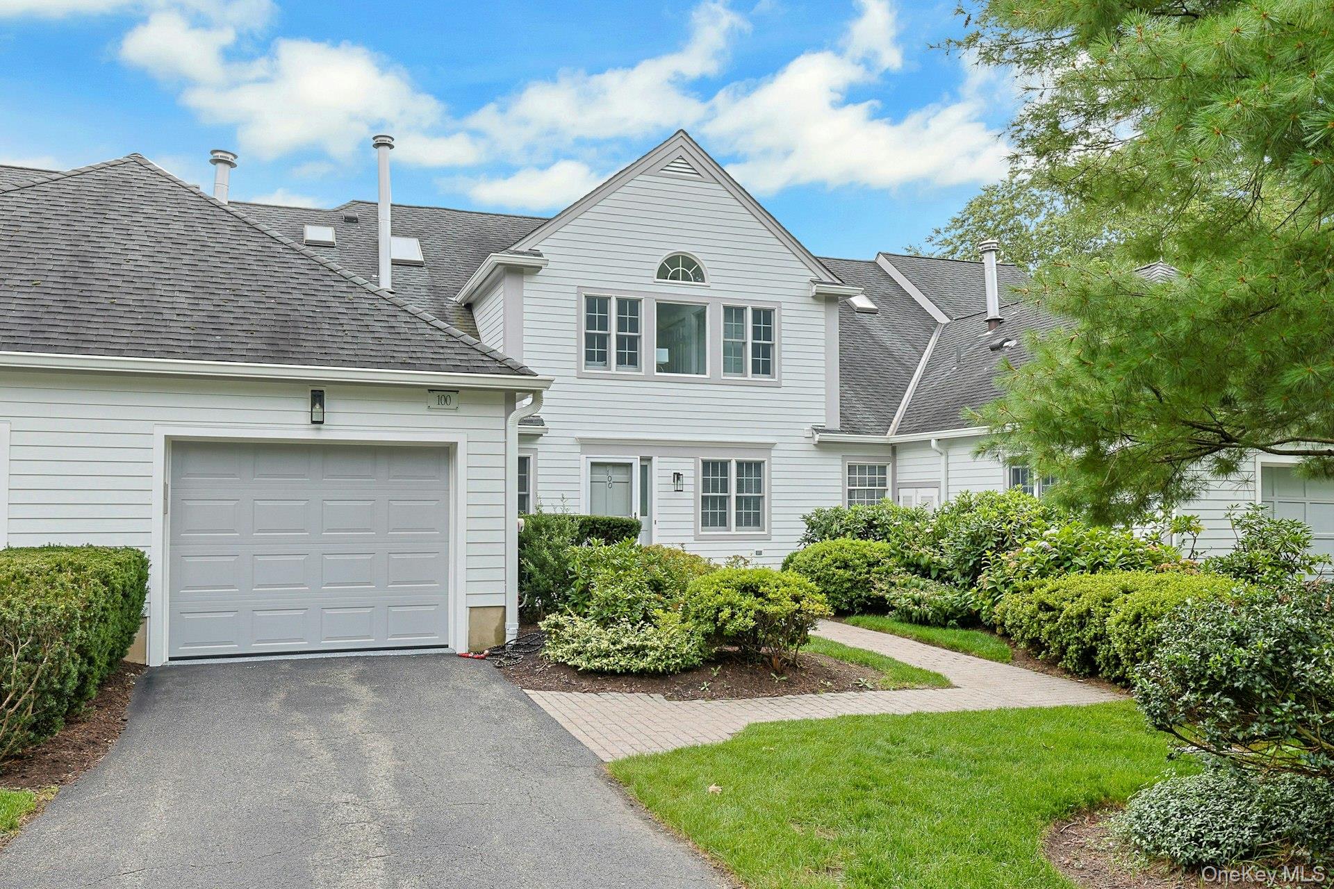 100 Brook Hills Circle Unit: 28B
