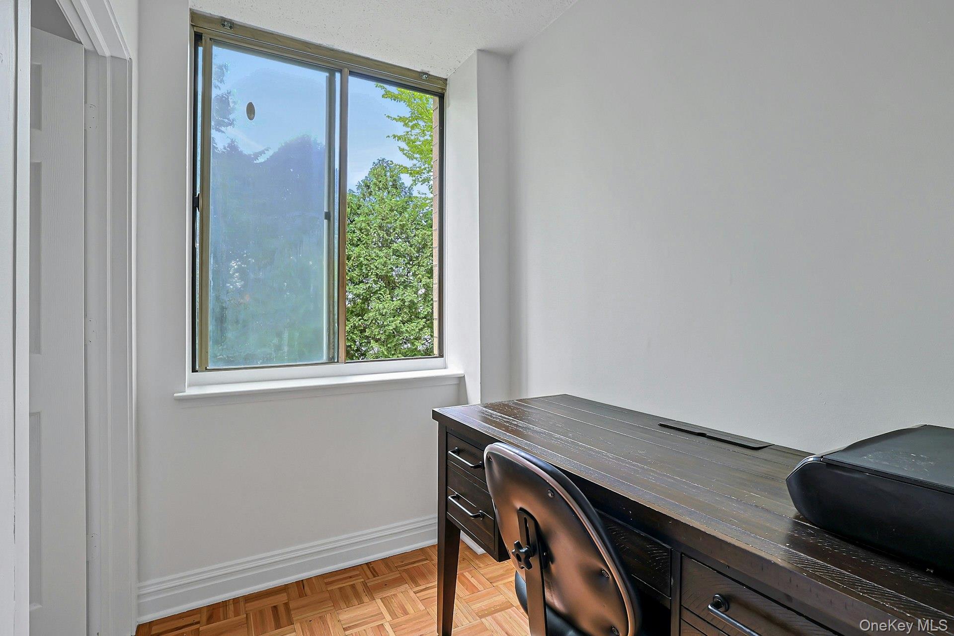 1270 North Avenue Unit: 1c