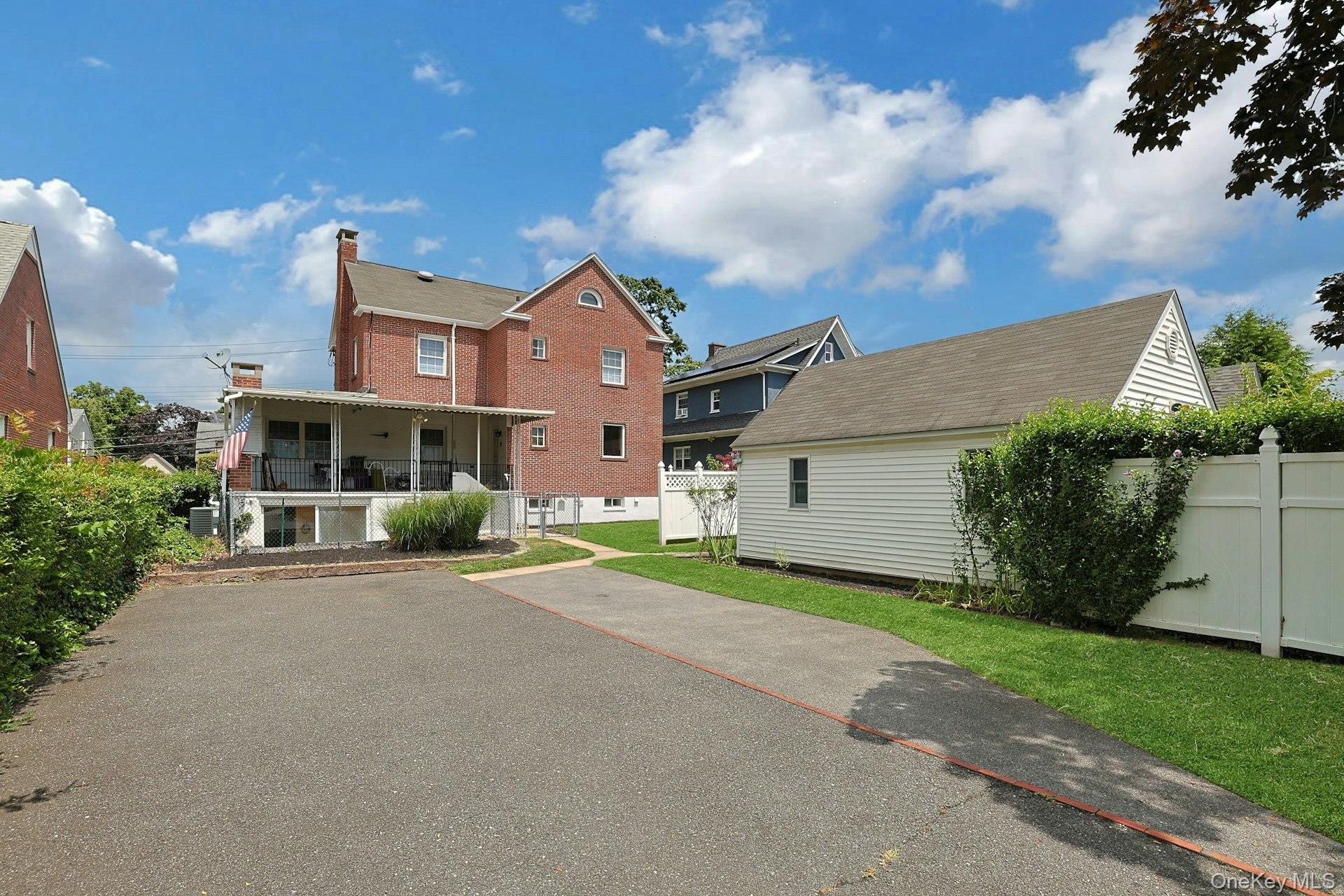 54 Bowman Avenue