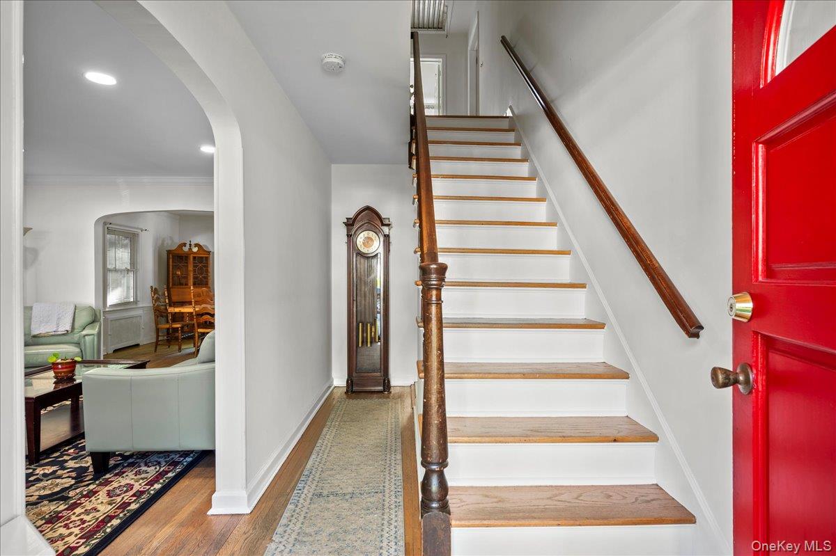 46 Robins Road