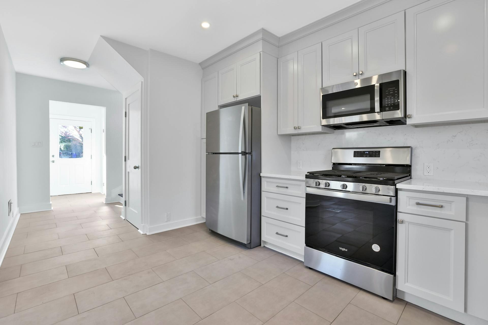 1 Askins Place