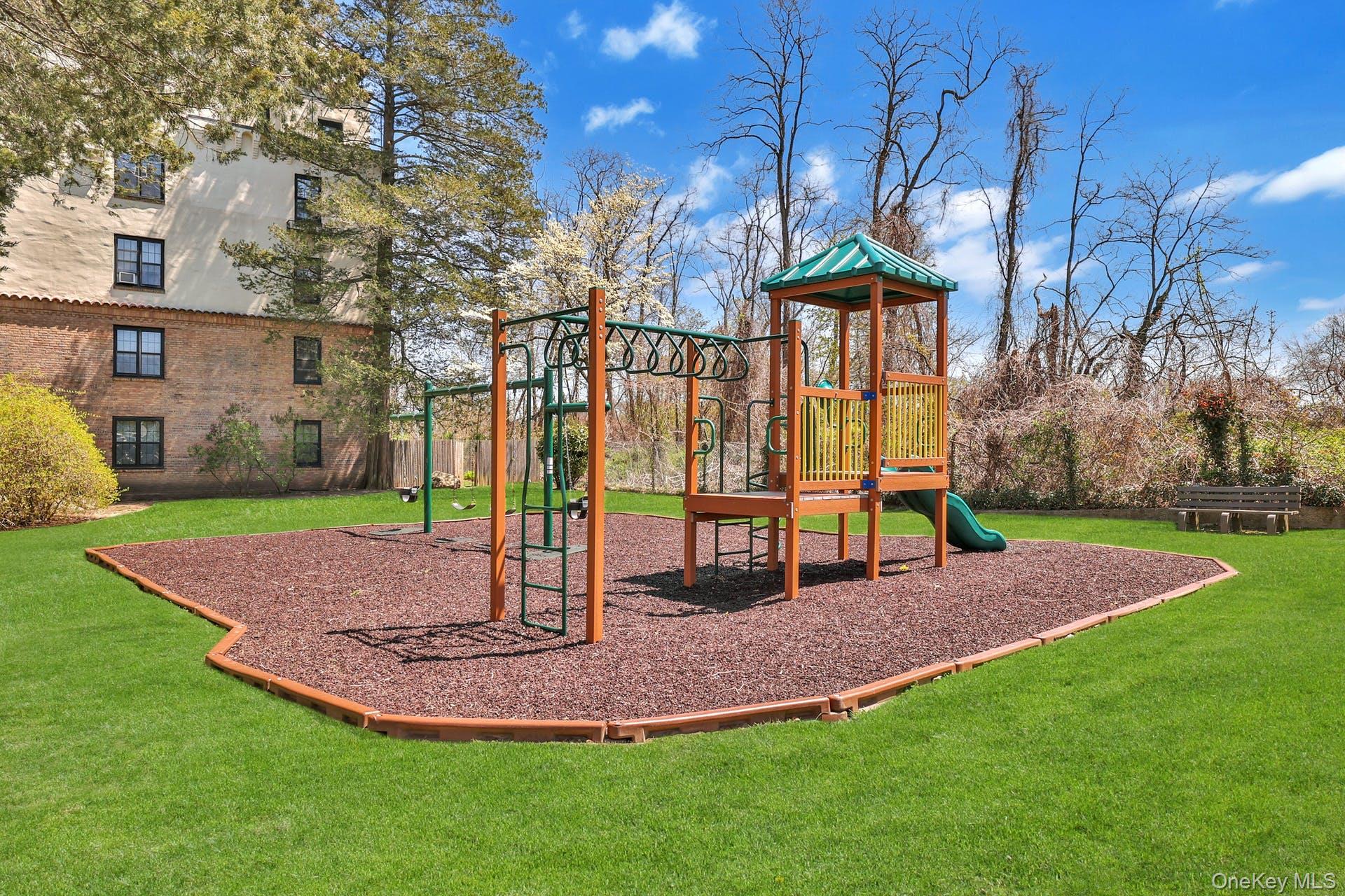 1273 North Avenue Unit: 1ab