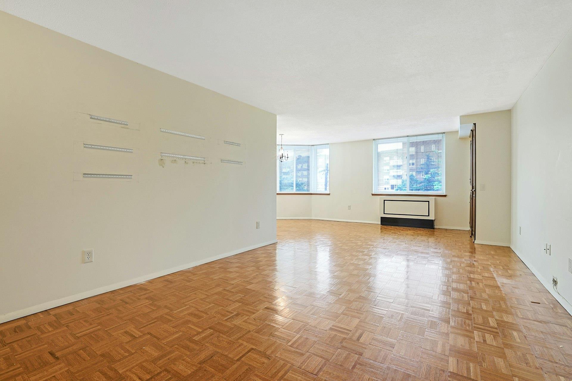 1270 North Avenue Unit: 3E