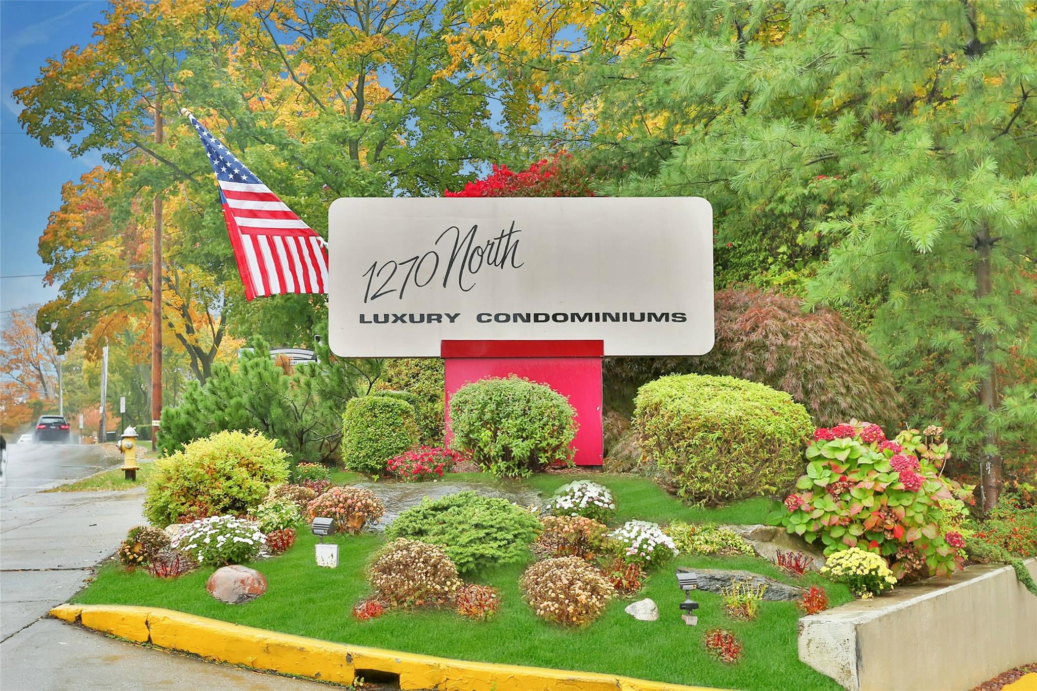 1270 North Avenue Unit: 3E