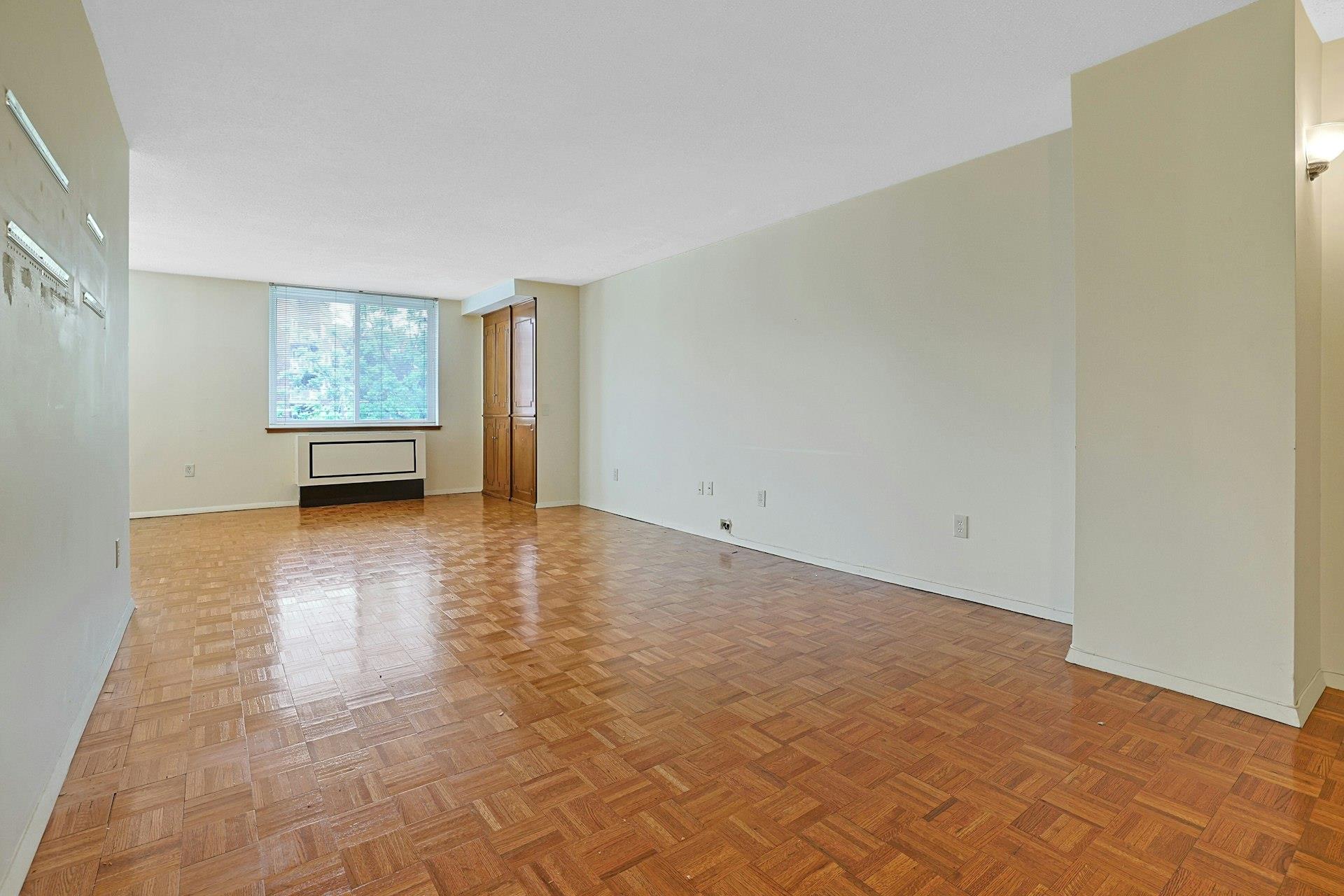 1270 North Avenue Unit: 3E