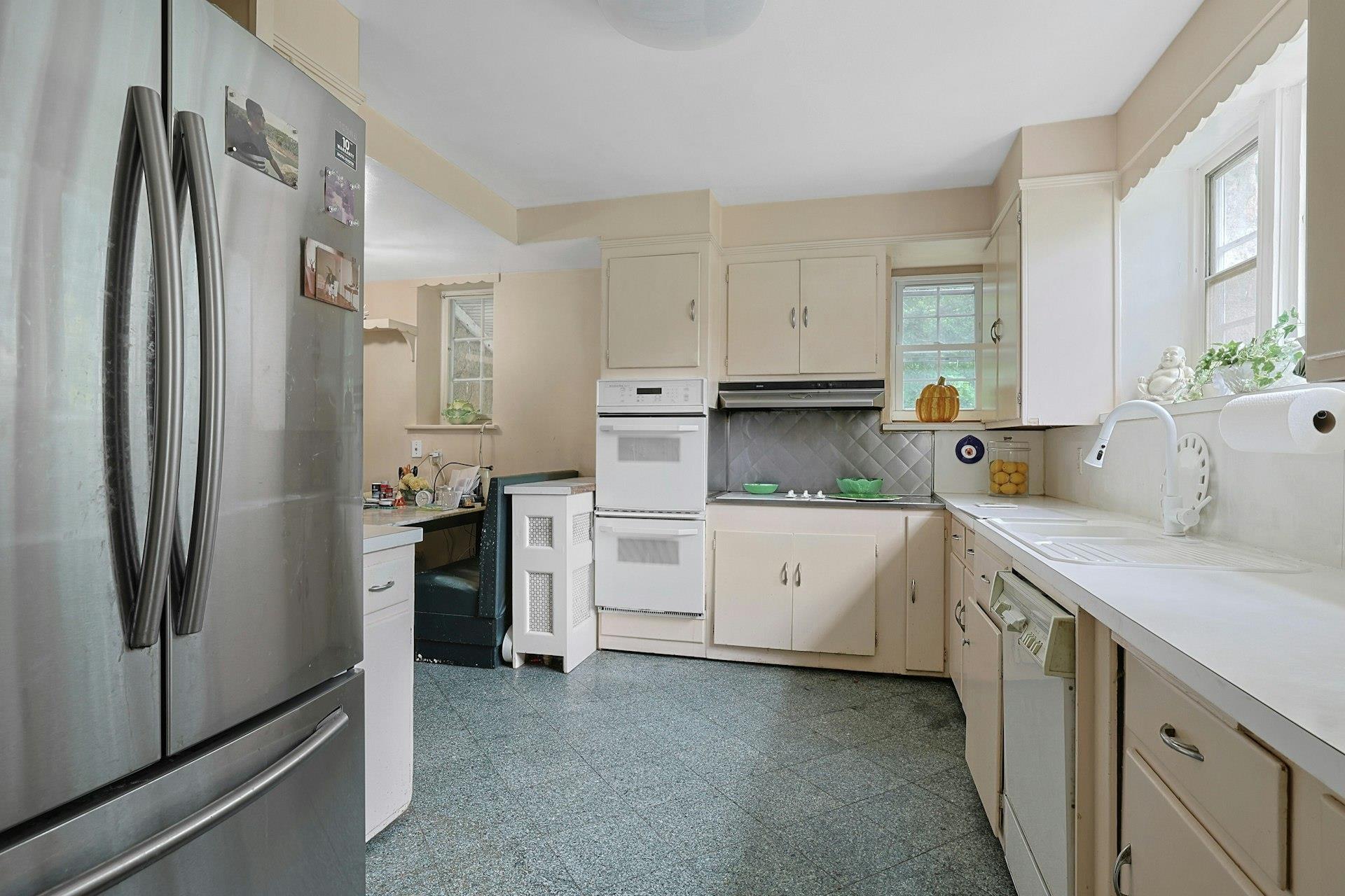 50 Forest Circle