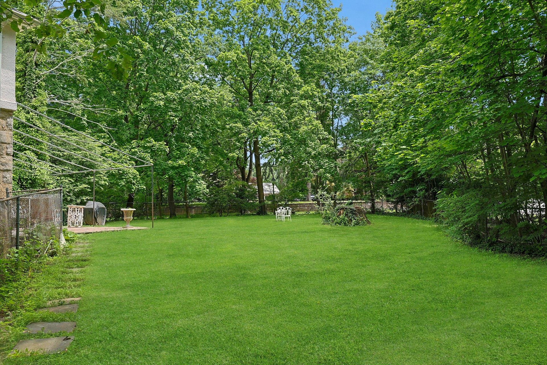 50 Forest Circle
