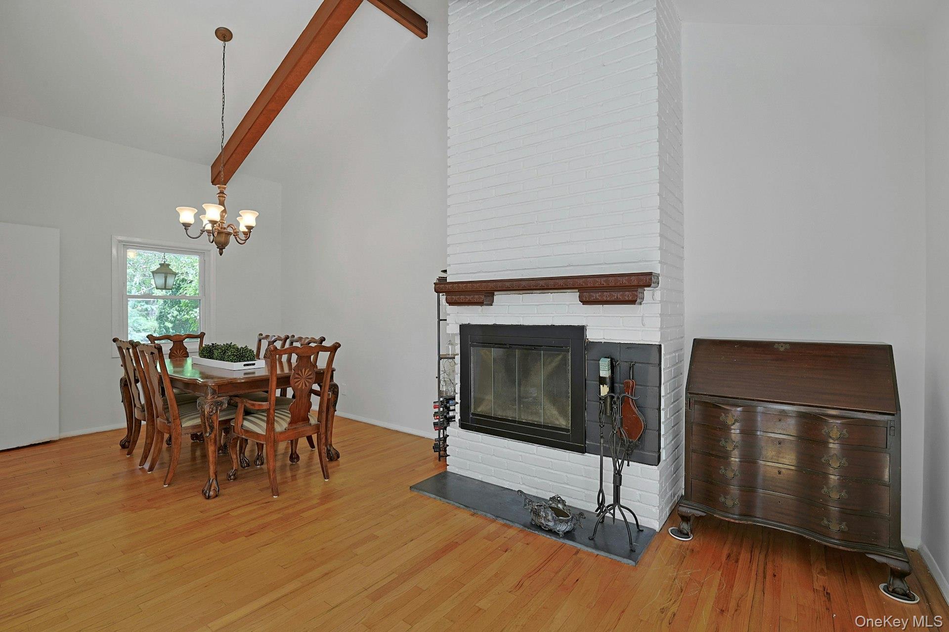 103 Wood Hollow Lane