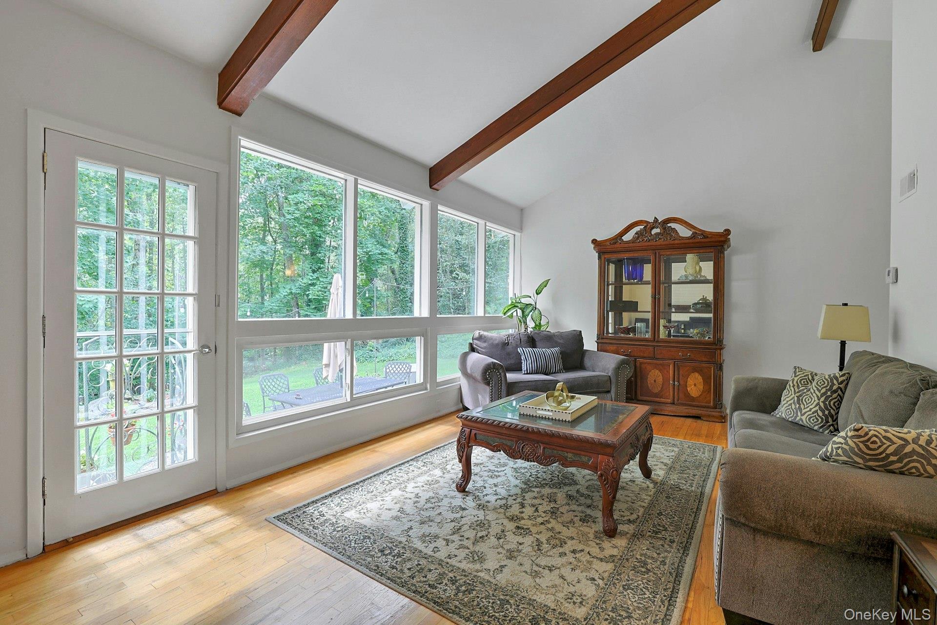 103 Wood Hollow Lane