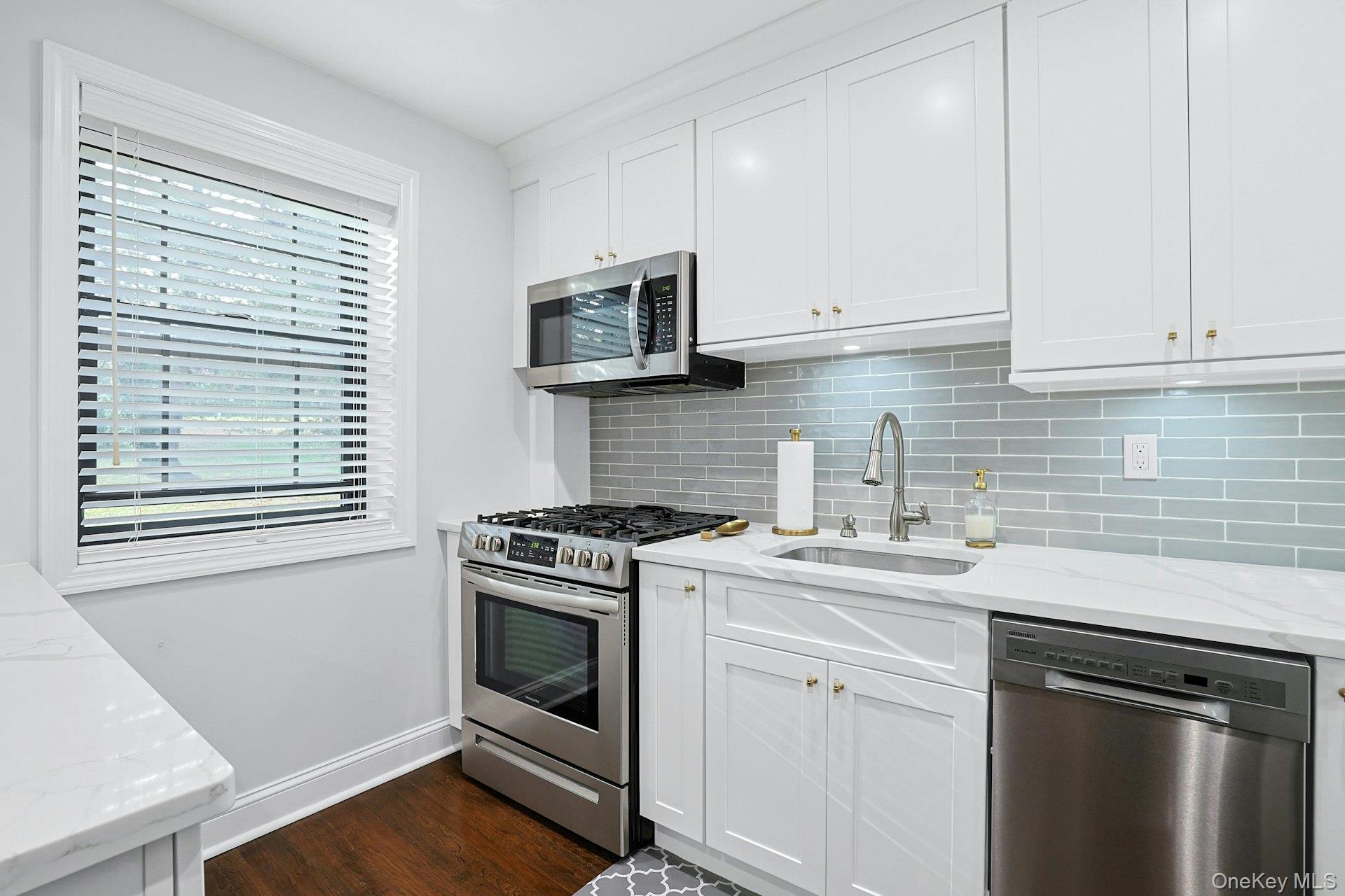 1245 California Road Unit: b23