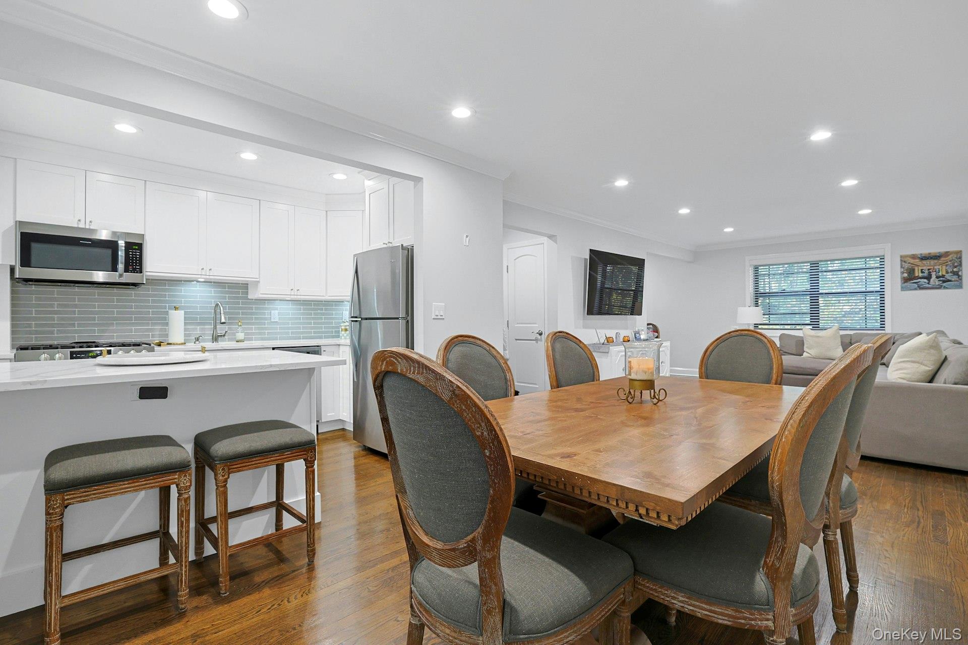 1245 California Road Unit: b23