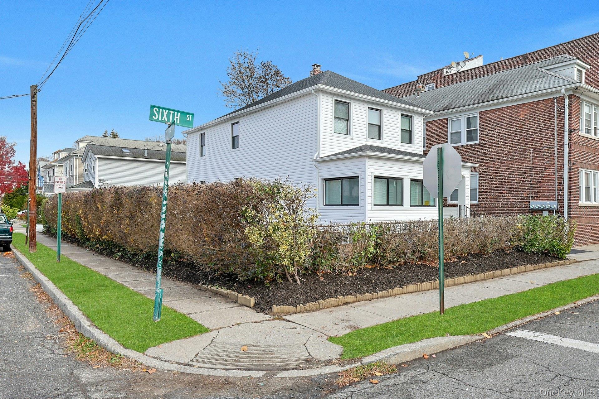 119 6th Street