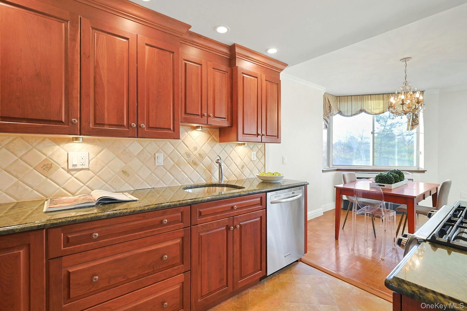 1270 North Avenue Unit: 3A