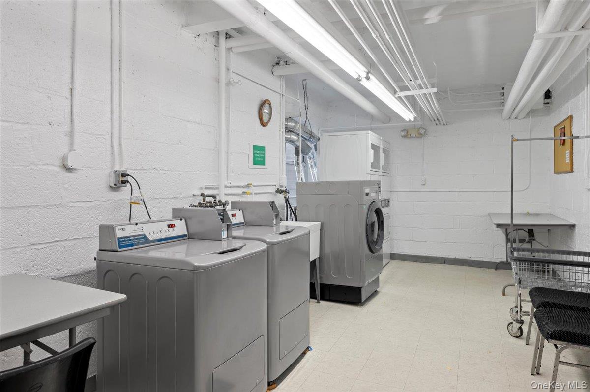 20 Keogh Lane Unit: 1b