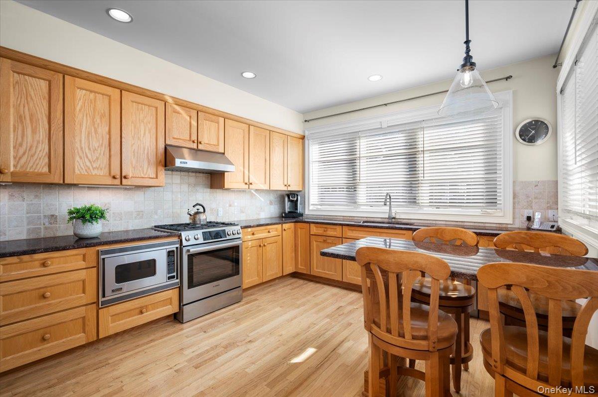 775 Scarsdale Road Unit: 7