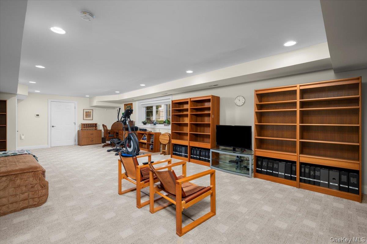 775 Scarsdale Road Unit: 7