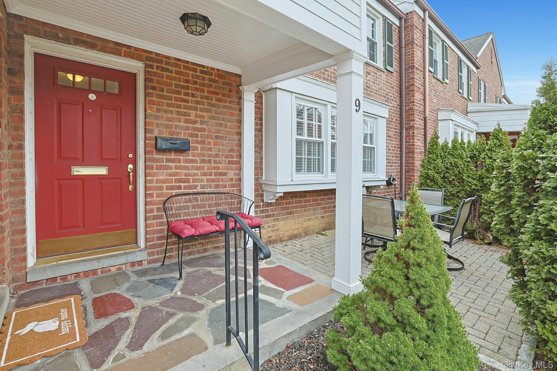 9 Robins Crescent Unit: 9