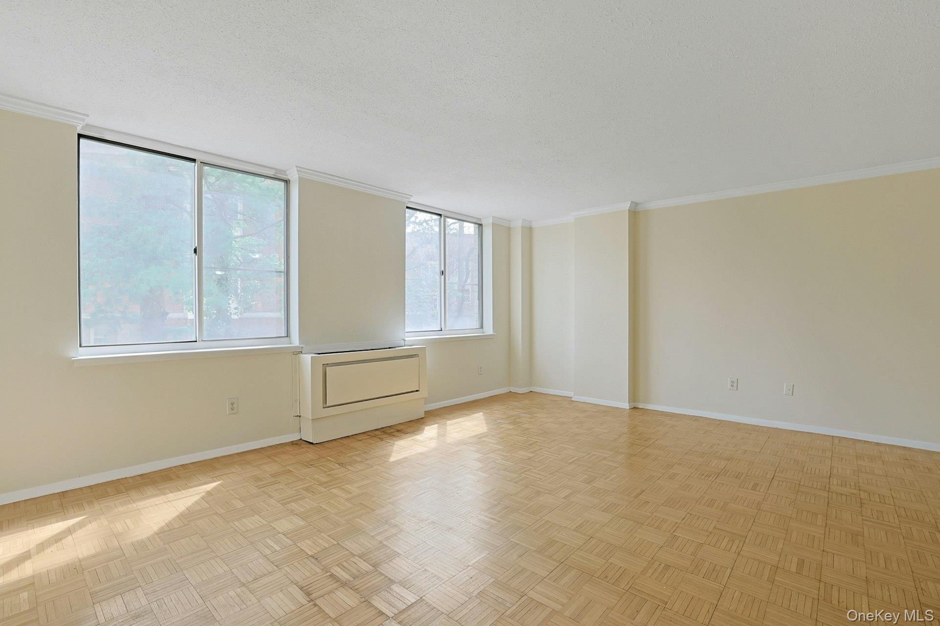 1270 North Avenue Unit: 2L