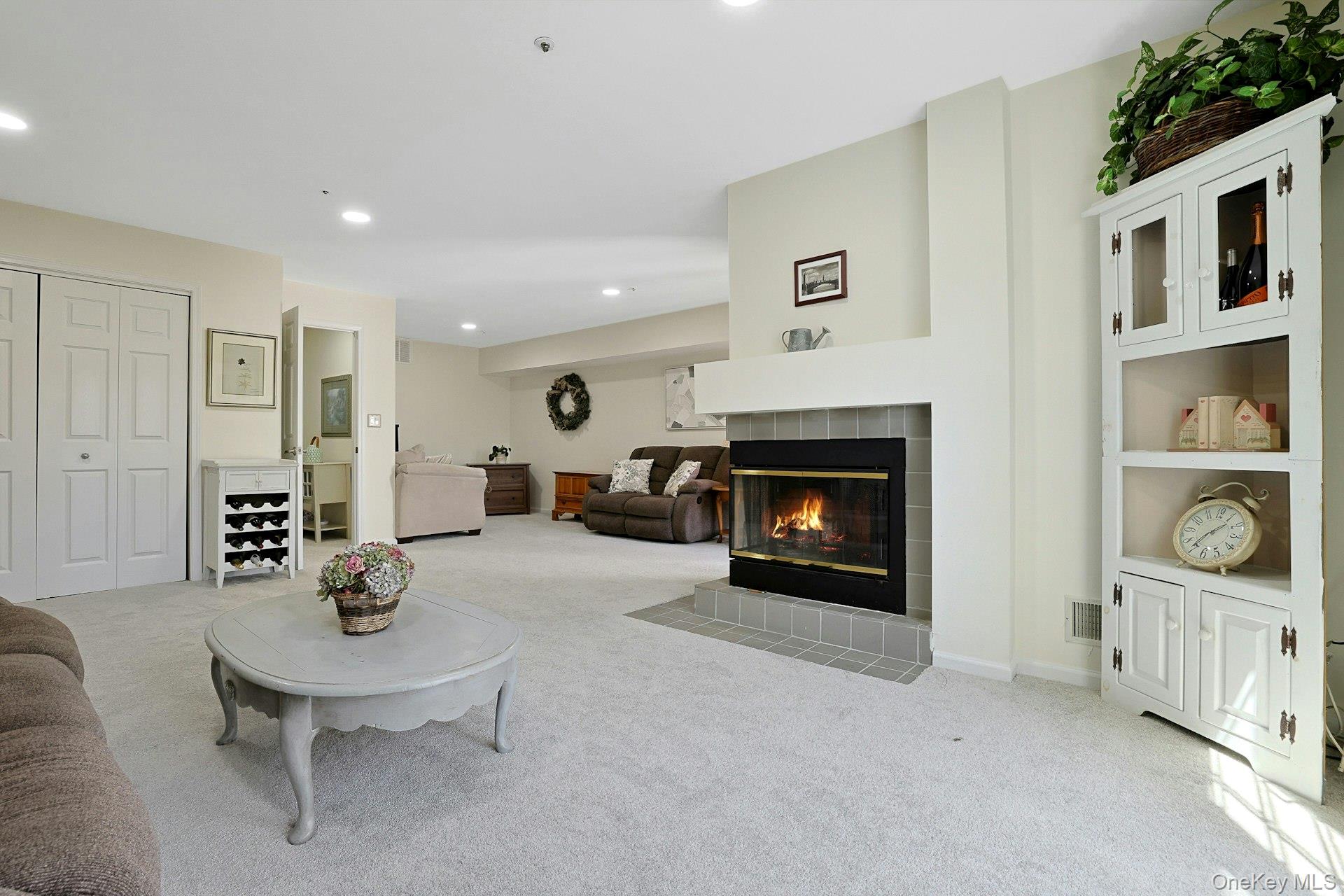 36 Oakcrest Lane Unit: A48