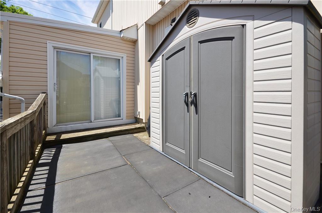 1330 Mayflower Avenue Unit: 1