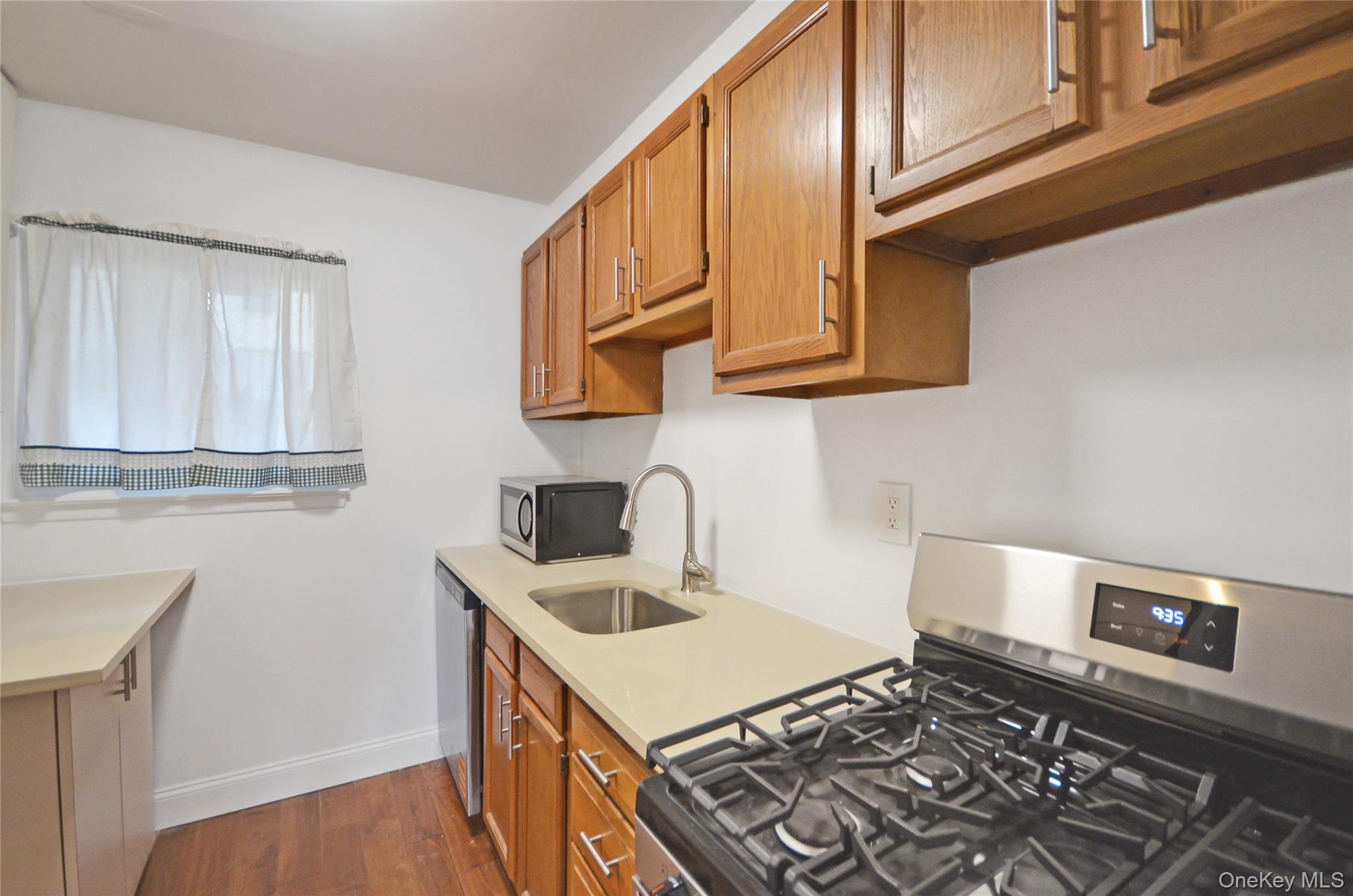 437 Palisade Avenue Unit: F1