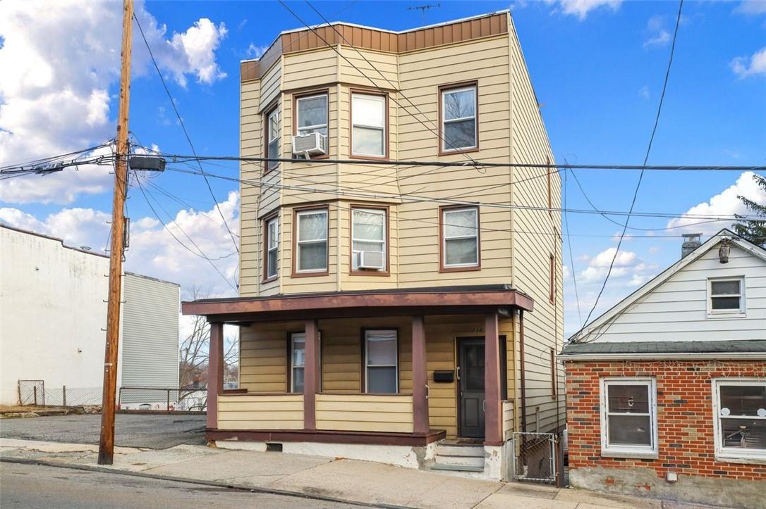 234 Edwards Place
