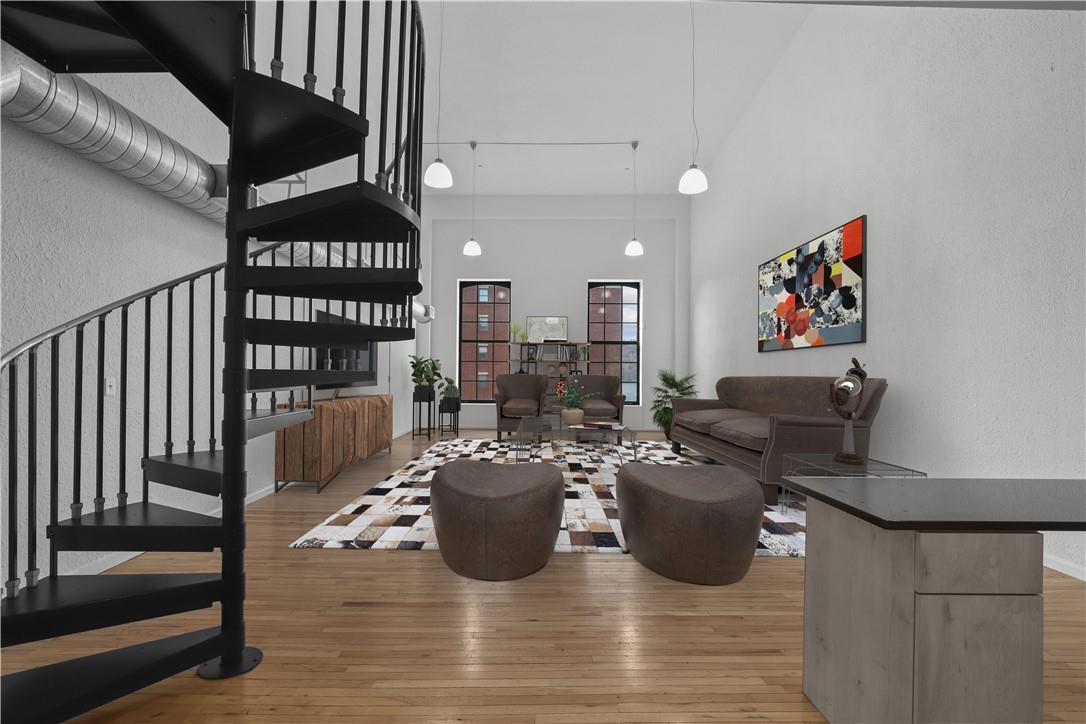92 Main Street Unit: 306