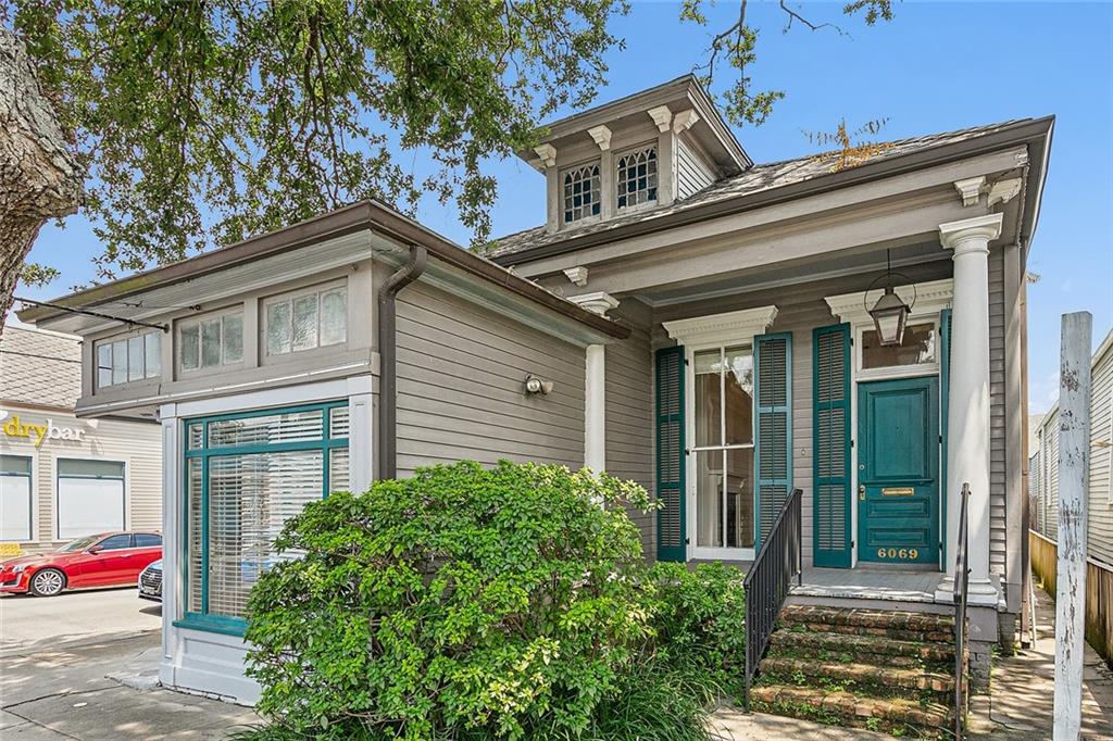 6069 MAGAZINE Street