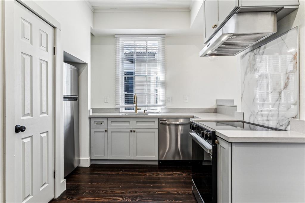 1934 CONSTANCE Street