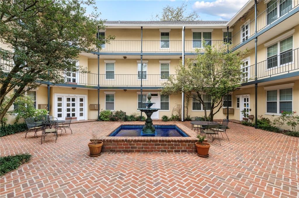 7444 ST. CHARLES Avenue 302