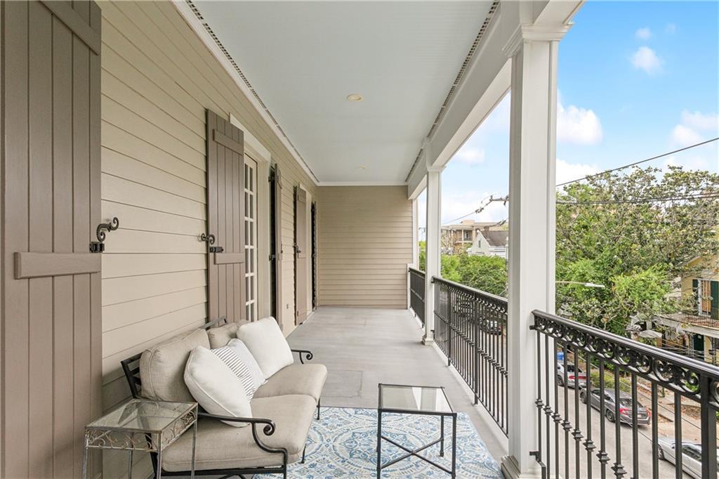 1633 FIRST Street 301