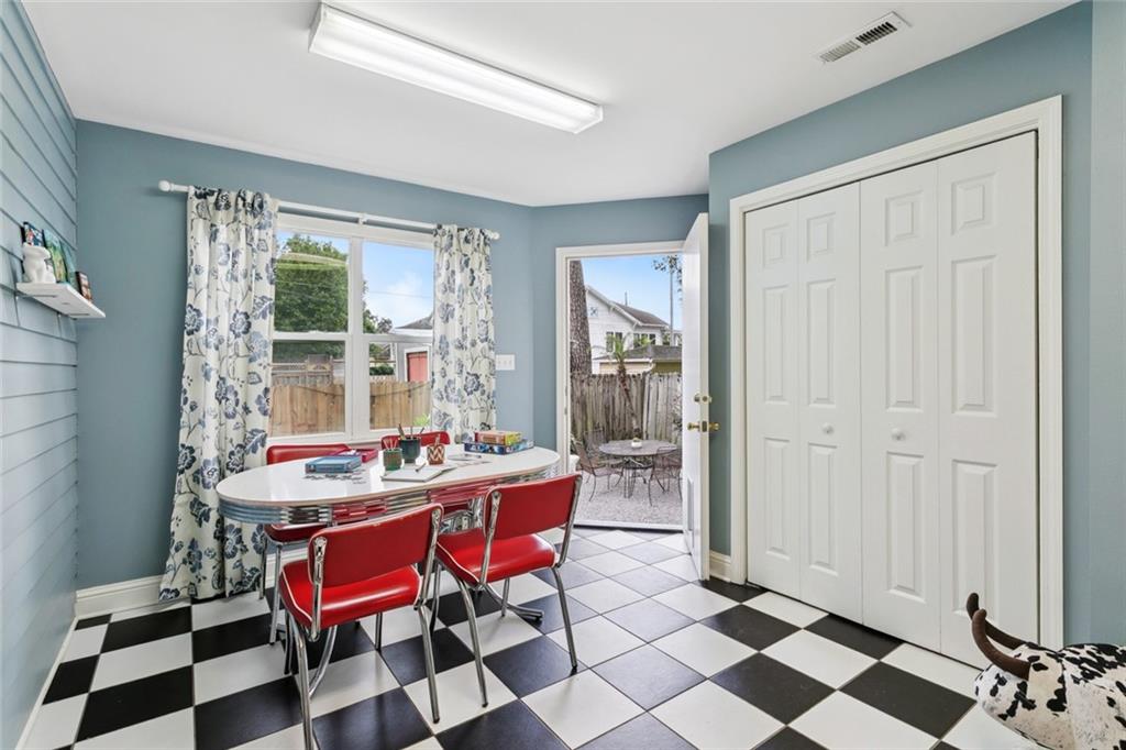 1906 AUDUBON Street