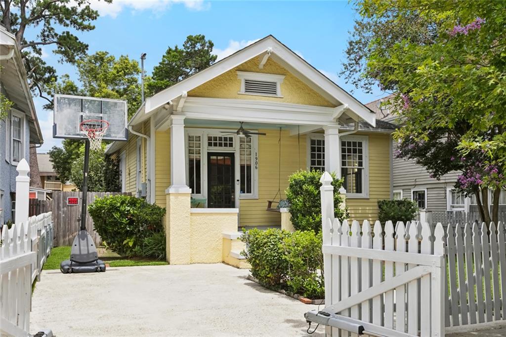 1906 AUDUBON Street