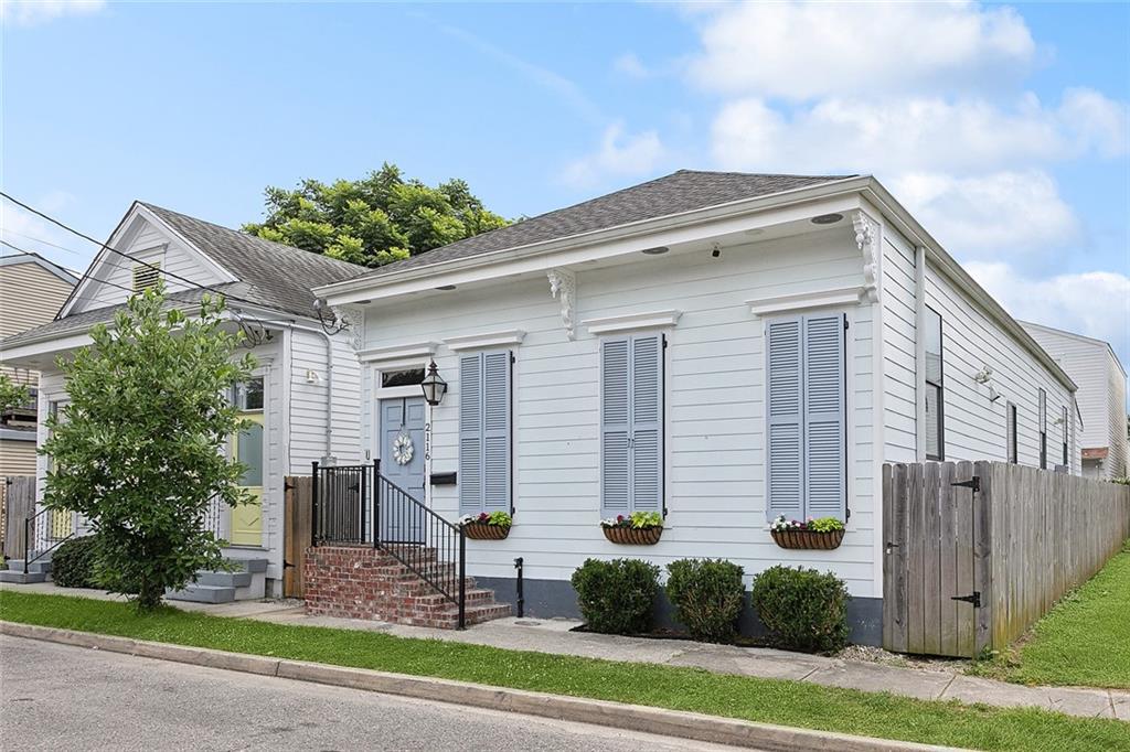 2116 DELACHAISE ST Street