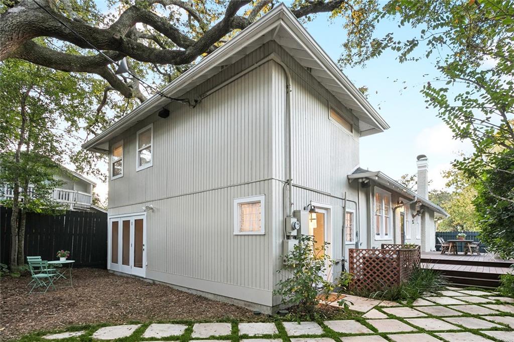 2237 AUDUBON Street